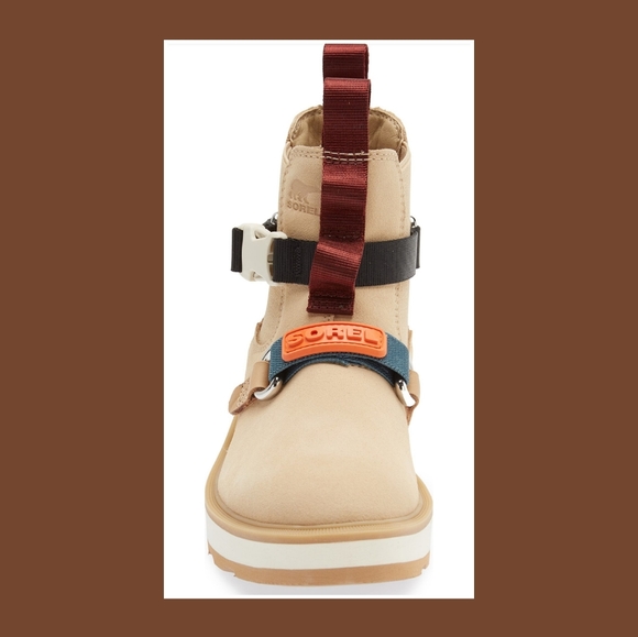 SOREL HI-LINE CHELSEA BOOTS. - Picture 4 of 8